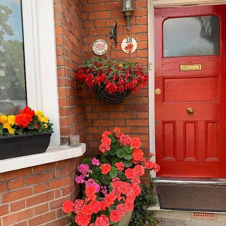 38 Whitehall Road Harrow on the Hill Eksteriør billede